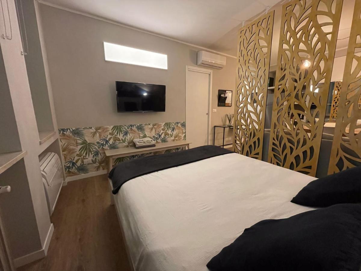 Hello - Modern Studio In Downtown Garden Apartment ตูริน ภายนอก รูปภาพ